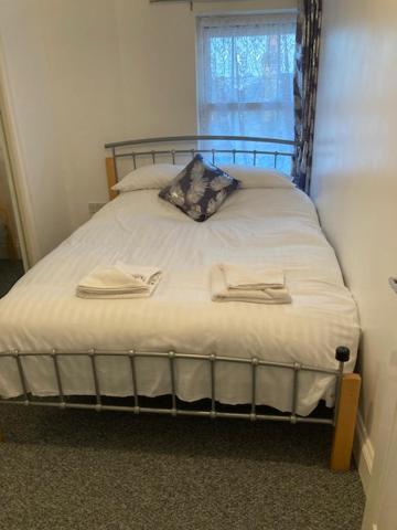 Lovely Two Bed Apartment @ 24A Green Street Ryde  Eksteriør billede